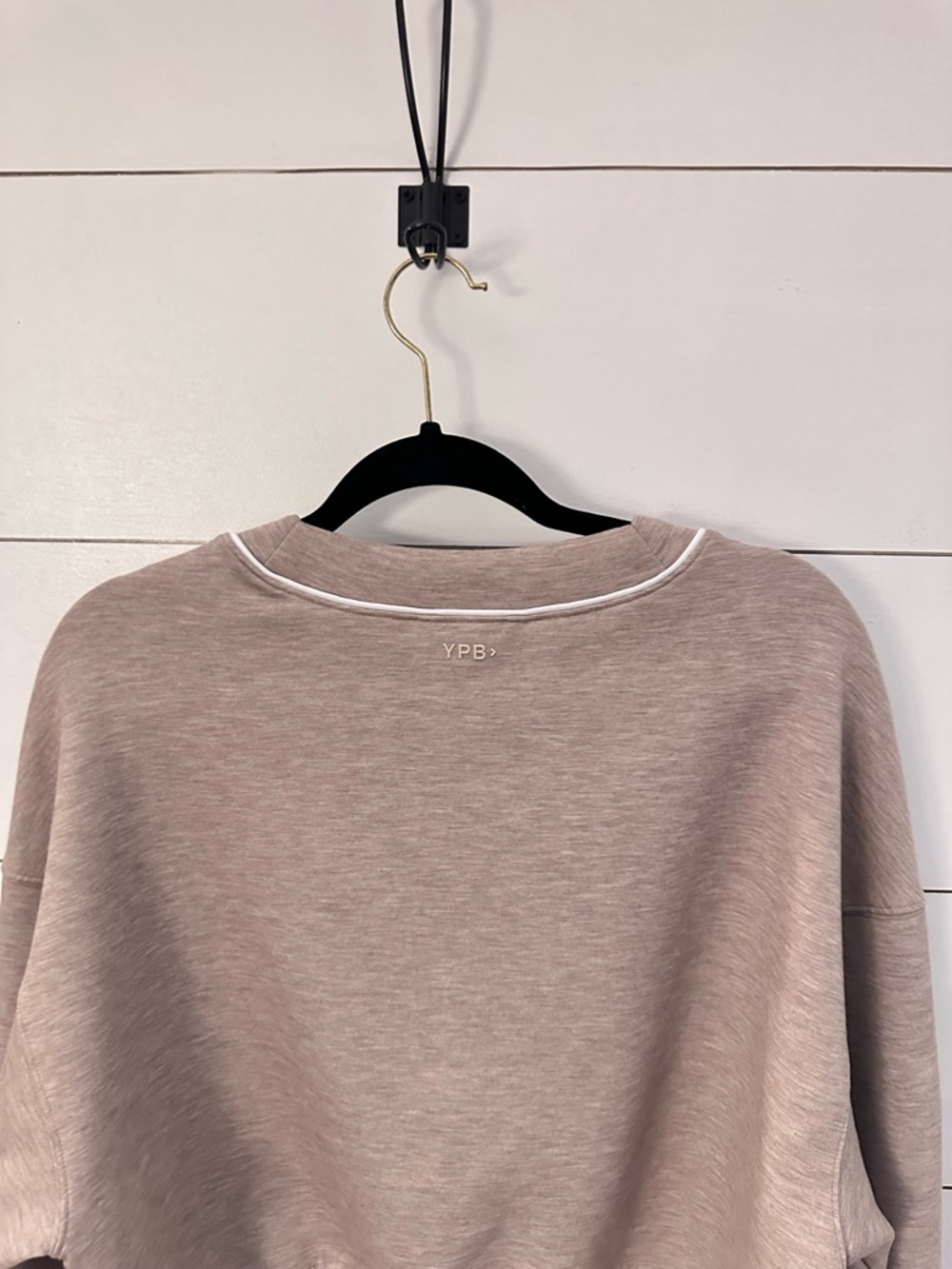 YPB S V Neck tan white stripe quiet luxury activewear stretchy sweatshirt casual - Picture 13 of 16